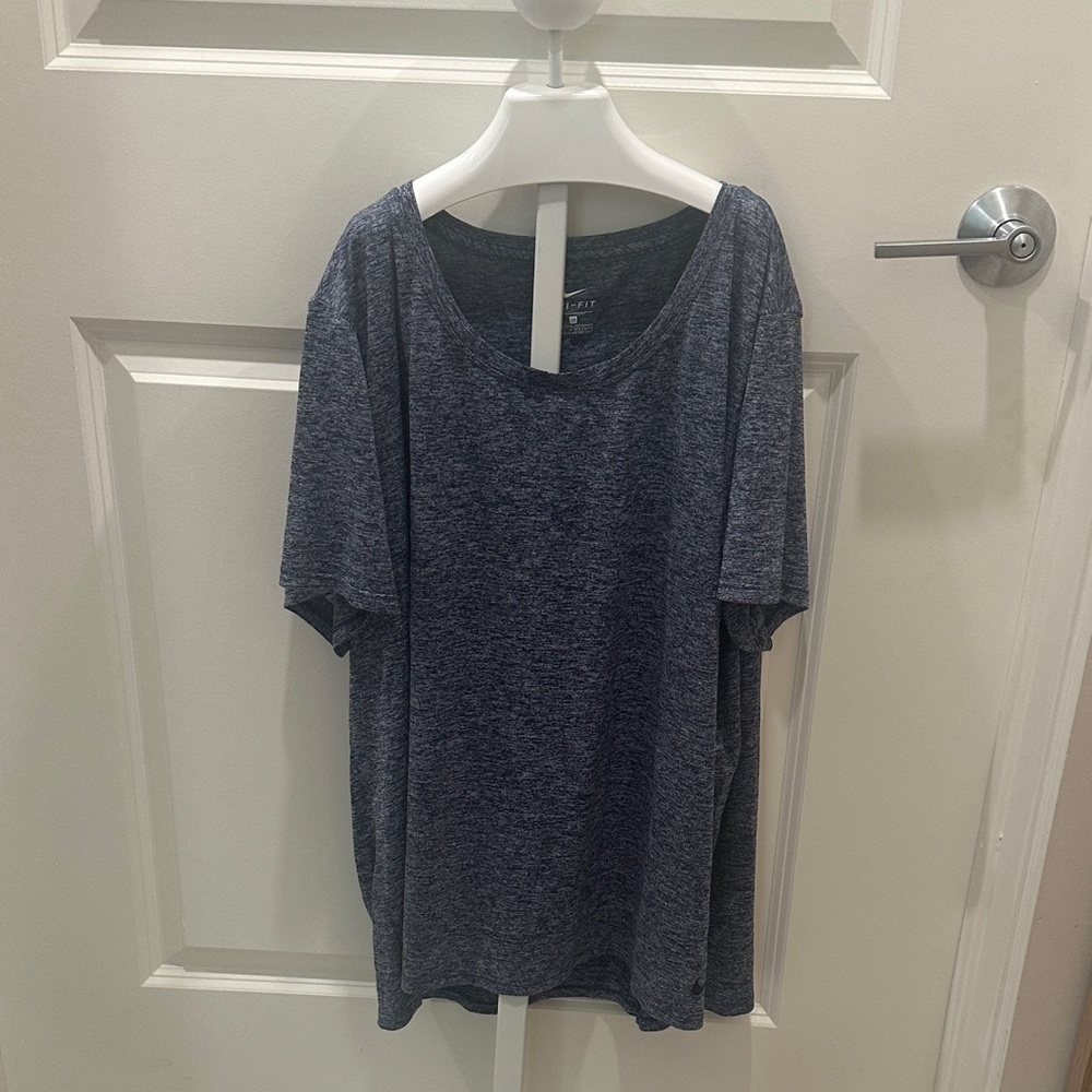 Nike Dri-FIT relaxed fit Blue Heathered Shirt